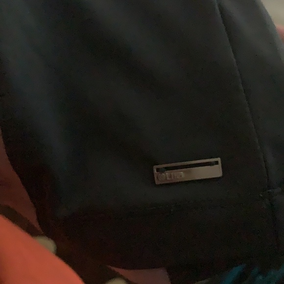 LIJA Golf Tee V Neck - Picture 3 of 4